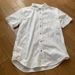 STUDIOUS シャツ　ワイシャツ　白　2サイズ　メンズ　着丈58 身幅45のサムネイル