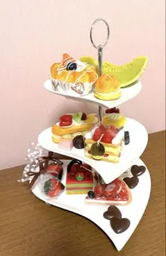今週限定価格　♡大理石♡　プレート　ケーキスタンド　ミルクティー✕ホワイト 今週限定価格 ♡大理石♡ プレート ケーキスタンド ミルクティー