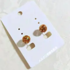 クリアなゴールドグリッター 輝く樹脂イヤリング ノンホールピアス レジン