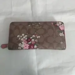 COACH 花柄 長財布 ブラウン　シグネチャー　フローラル　ラウンドファスナー