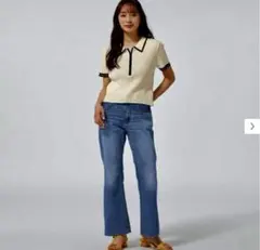 GU ミドルライズフレアジーンズ