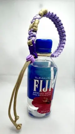 パラコード　ペットボトルホルダー　紫 金　バックル付き　コードストッパー　リボン