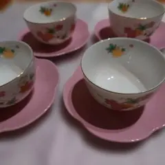 有田焼　弥生窯　湯呑・茶托4客セット