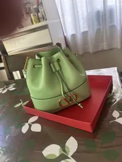 Valentino グリーン バケットバッグのサムネイル