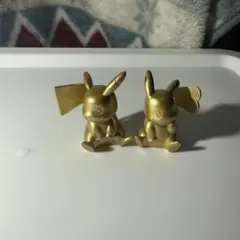 モンコレ　25周年 金ピカ　ピカチュウ ゴールド　金