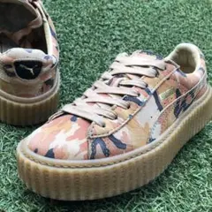 美品22.5 PUMAプーマ×フェンティ スエード クリーパー HA587のサムネイル