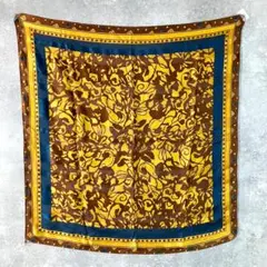 PIERRE BALMAIN　スカーフ　正方形　ブラウン　ネイビー　総柄　ロゴ