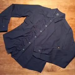 サイズ7(S) COMME CA コムサ ブラック シャツ 代えボタン付