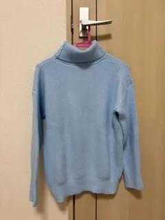 【Rili tokyo】ライトブルータートルネックセーター