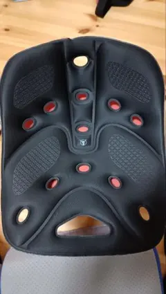 Item thumbnail for item 222b1fb8-e87e-4a5b-b964-5e614e0b97c9