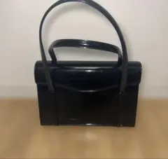 ARMANI COLLEZIONI エナメル クラッチバッグ ショルダー 牛革 - メルカリ