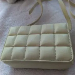 H&М ポシェット クリームイエロー