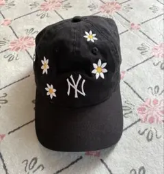 200円引きNew Era 花刺繍 ベースボールキャップ 黒