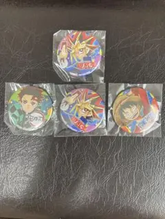 ジャンプ 缶バッジ 4種セット 鬼滅の刃 遊戯王 ワンピース