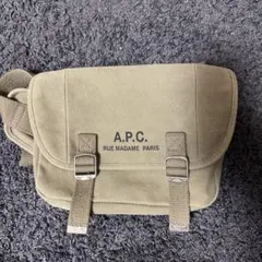 A.P.C.ショルダーバッグ