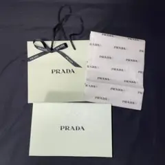 PRADA プラダビューティー ギフトボックス ショッパー