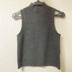 ZARA ノースリーブ ハイネック ラメニット 164cmのサムネイル
