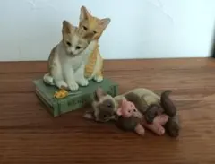 シェラット＆シンプソン 猫の親子 ねこの置物 - メルカリ