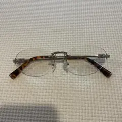 シルバー メタルフレーム オーバル メガネ