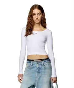 DIESEL ホワイト 長袖 クロップドTシャツ