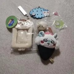 ちいかわ トレカケース　ぬいぐるみカードホルダー　くりまんじゅうのサムネイル