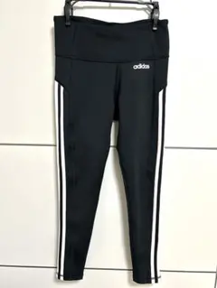 アディダス3本ライン　AEROREADY レディーススパッツM