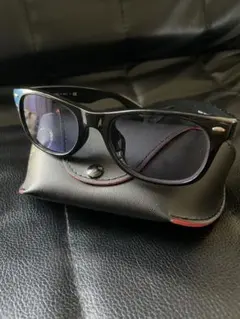 Ray-Ban ブラック サングラス ケース付き　イタリア製　Wayfarer