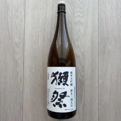 獺祭 純米大吟醸 磨き三割九分 1800ml 空き瓶&空箱のサムネイル