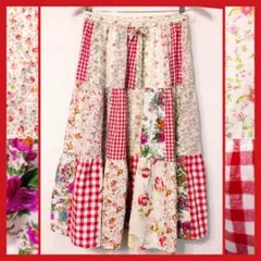 昭和レトロ古着★花やチェック赤系パッチワーク柄 フレアスカート ロング丈のサムネイル