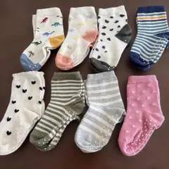 ユニクロ　UNIQLO ベビー靴下　8点