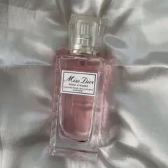 MissDior ローズ＆ローズ ヘアミスト