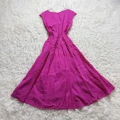 ヴィンテージ ロングワンピース フレア ショッキングピンク 派手 奇抜カラー