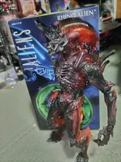 NECA ネカ ライノエイリアン ゼノモーフ エイリアン 豆魚雷
