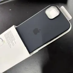 iPhone 15 Plus ブラックシリコンケース