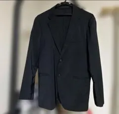 ユニクロ　ブラック 薄手テーラードジャケット