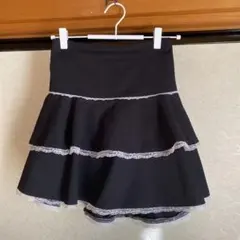 黒 レース付き フレアスカート