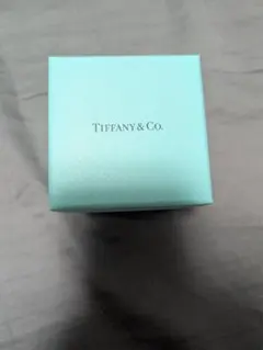 Tiffany & Co. ギフトボックスとジュエリーボックス