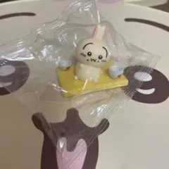 ちいかわ　松屋　コラボ　うさぎ　フィギュア