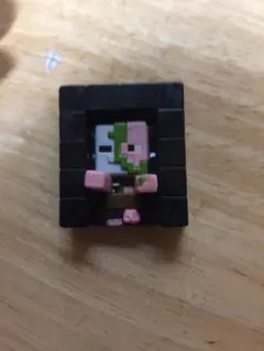 マインクラフトのキャラのフィギュアです