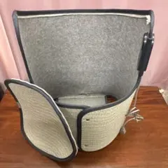 Item thumbnail for item 02e3f5f6-23a4-4a18-aba4-76435295fd07