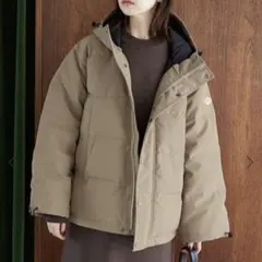 DANTON ベージュ フード付きダウンジャケット