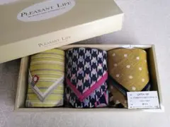 Item thumbnail for item a70156db-eb9b-4aea-9552-0b51d712c06a