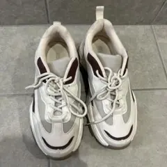 しまむら スニーカー