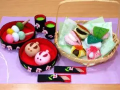 つまみ細工　四季折々　ミニスタンド『桜にうぐいす』かぐや・さくやちゃん　4月飾り つまみ細工 四季折々 ミニスタンド『寒椿』かぐや・さくやちゃん 2月の