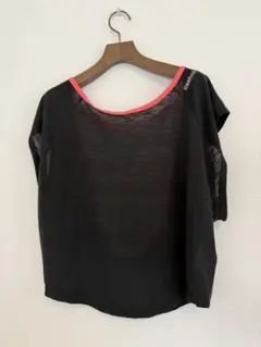 Reebok ヨガウェア トップス ブラックのサムネイル