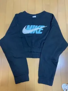 NIKEクロップドトップス