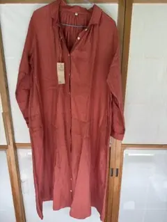 無印良品　新品未使用　リネン洗いざらし長袖シャツワンピース　赤　XL
