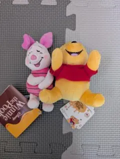 くまのプーさん　ピグレット　ぬいぐるみマスコット　2点セット