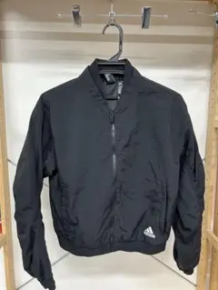 adidas ブラック ジャンパー Mサイズ　160センチ