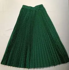 幾何学模様 緑色 プリーツロングスカート